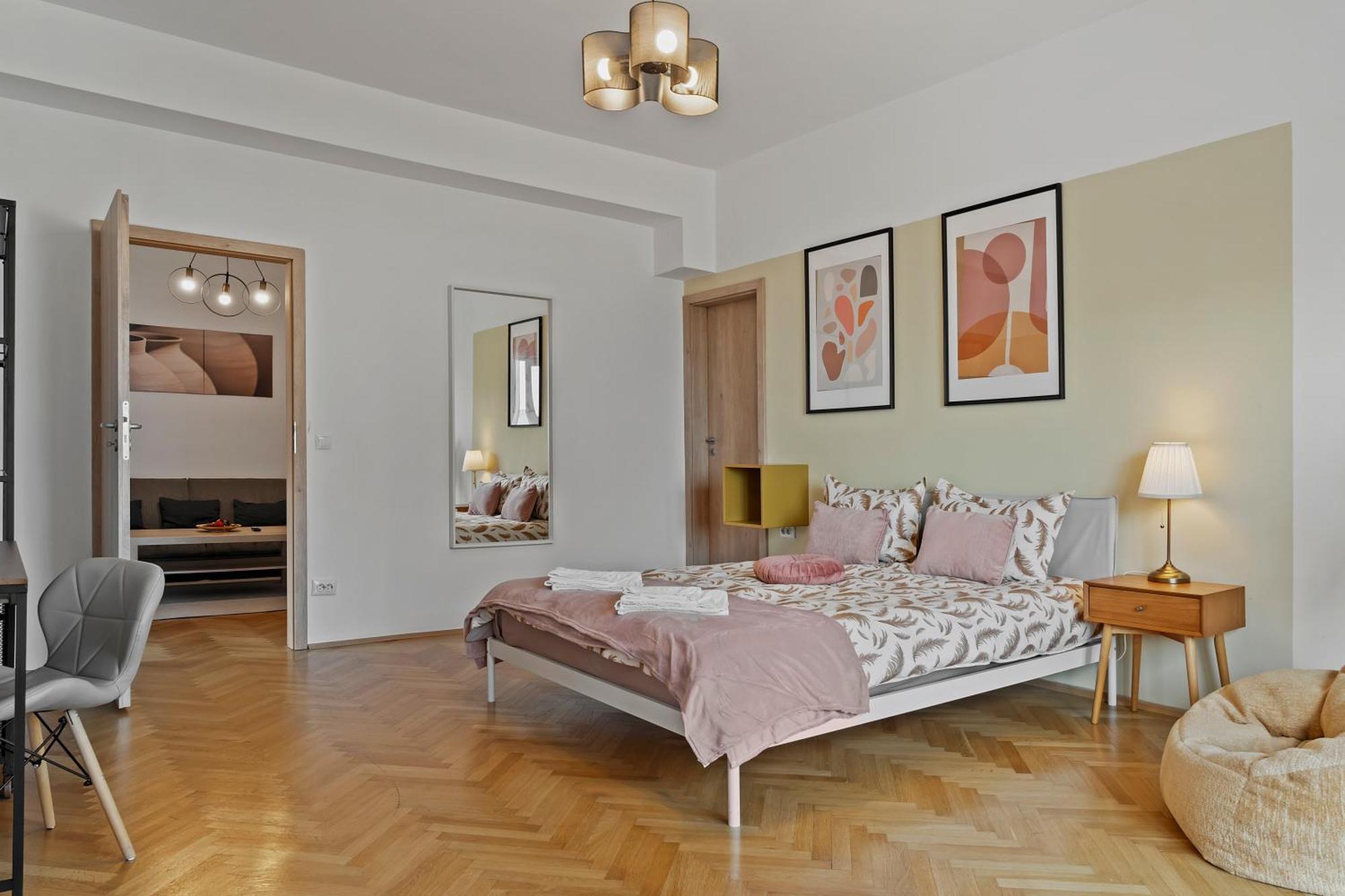 Ultracentral Dreamland Apartment 3 Bdrm Bükreş Dış mekan fotoğraf